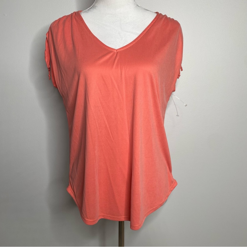 Green Envelope NWT orange coral v neck top size medium